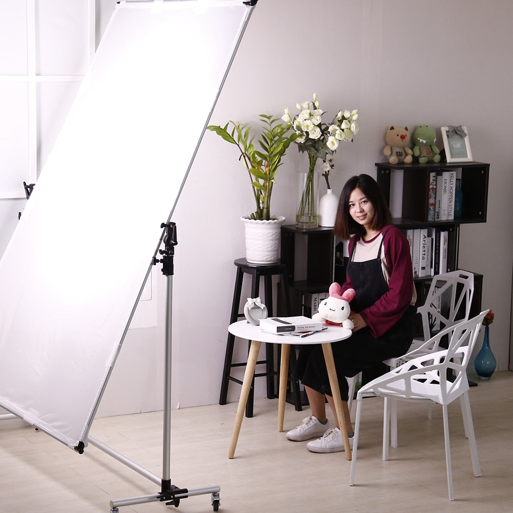 Pro Studio Solutions Adjustable Direction 150x200cm Collapsible Sun Scrim, Diffuse & Silver Black Reflector Kit with Wheel