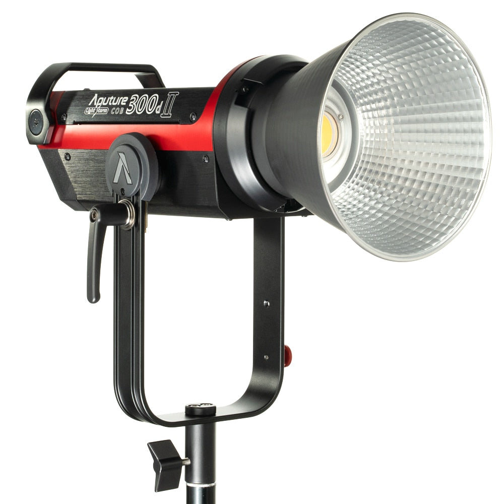 Aputure LS C300d 2 300d II LED Video Light COB Light 5500K Daylight Bowens Outdoor Studio Light Photography Lighting for Youtube