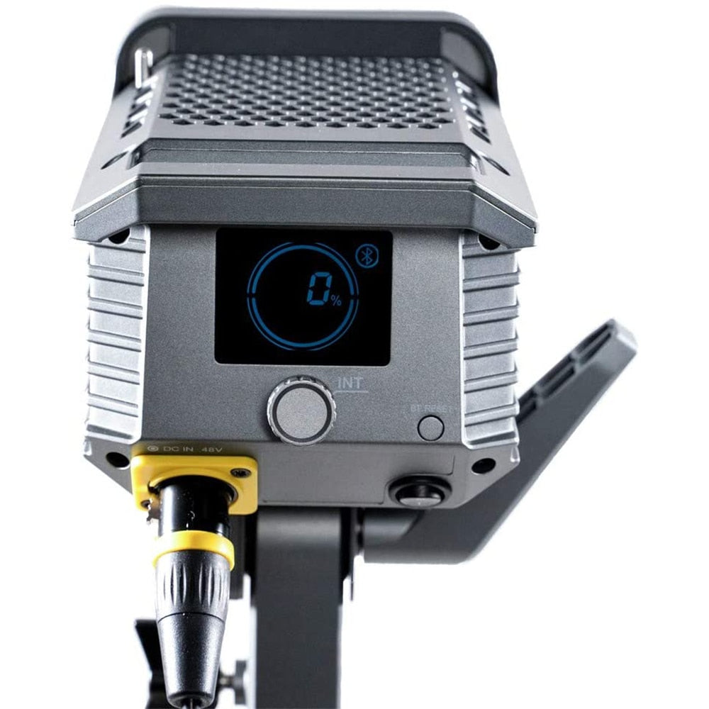Aputure Amaran 100D 200D LED Video 130W CRI95+ TLCI96+ 39,500 lux@1m Bluetooth App Control 8 Lighting Effects DC/AC Power Supply